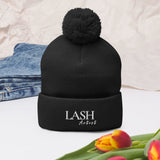 Lash artist Pom-Pom Beanie lash tech